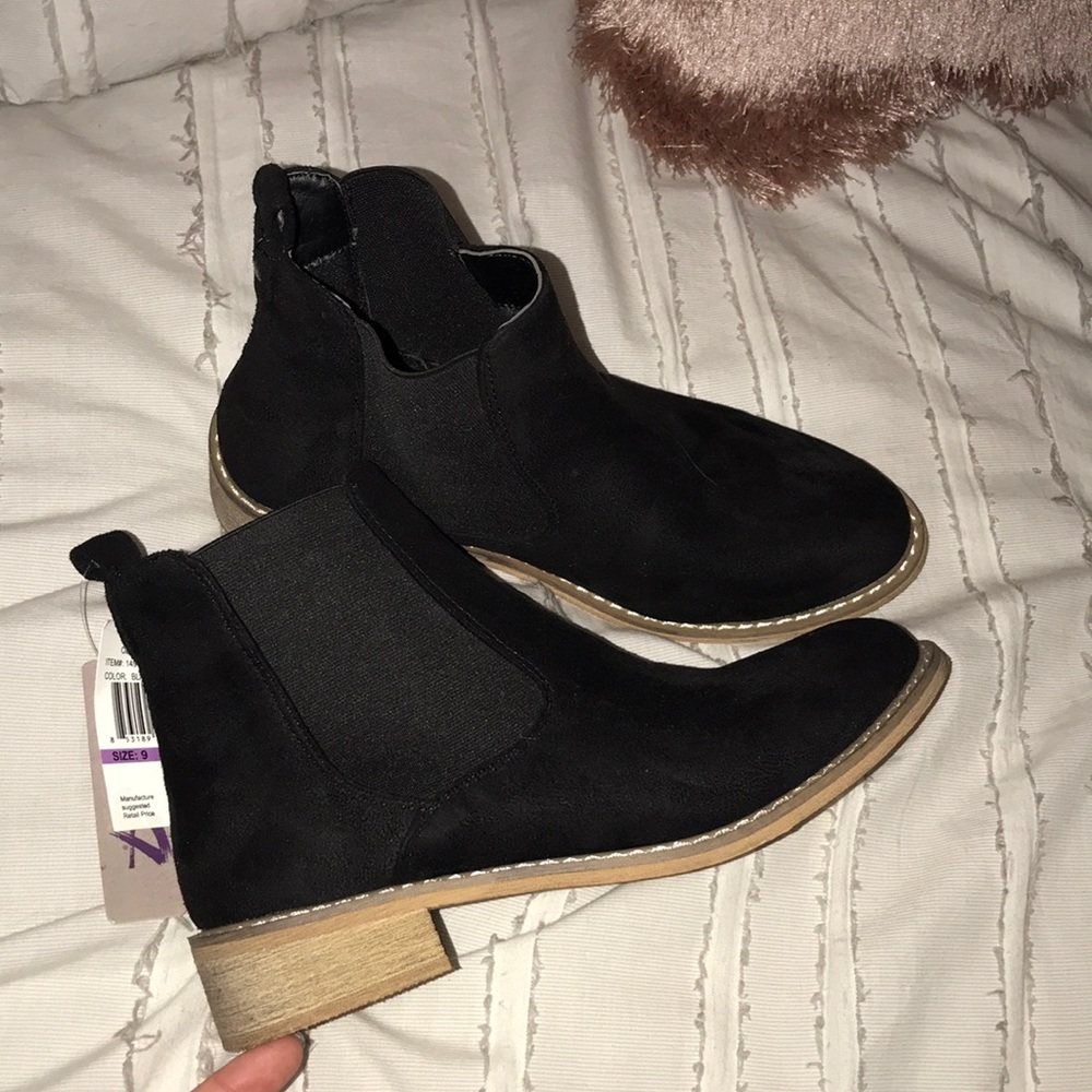 Chelsea Boot